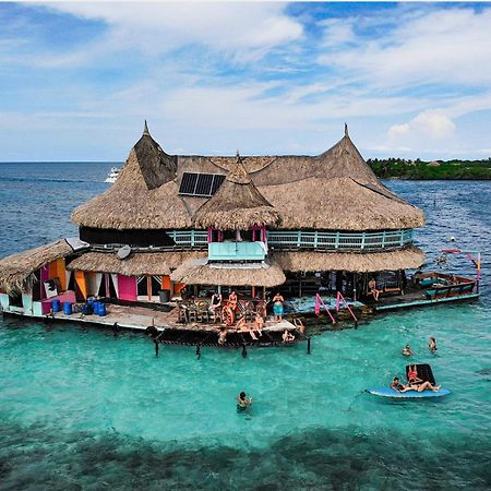 Casa En El Agua Hotel Tintipan Island Eksteriør billede